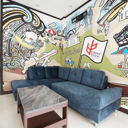 Bedbox Guesthouse And Hostel Patong Екстериор снимка