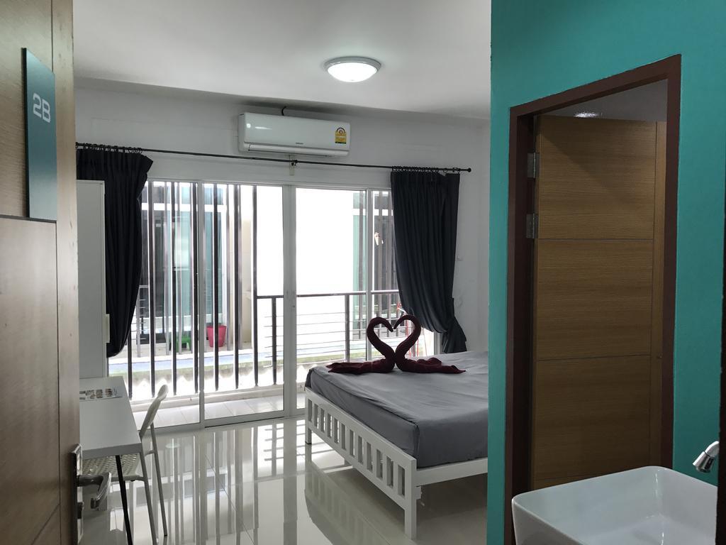 Bedbox Guesthouse And Hostel Patong Екстериор снимка
