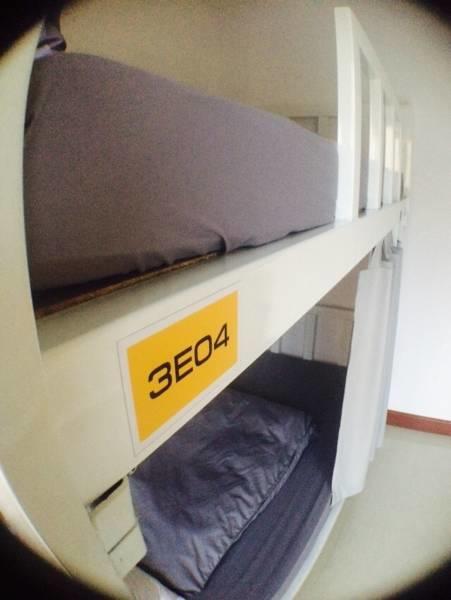 Bedbox Guesthouse And Hostel Patong Екстериор снимка